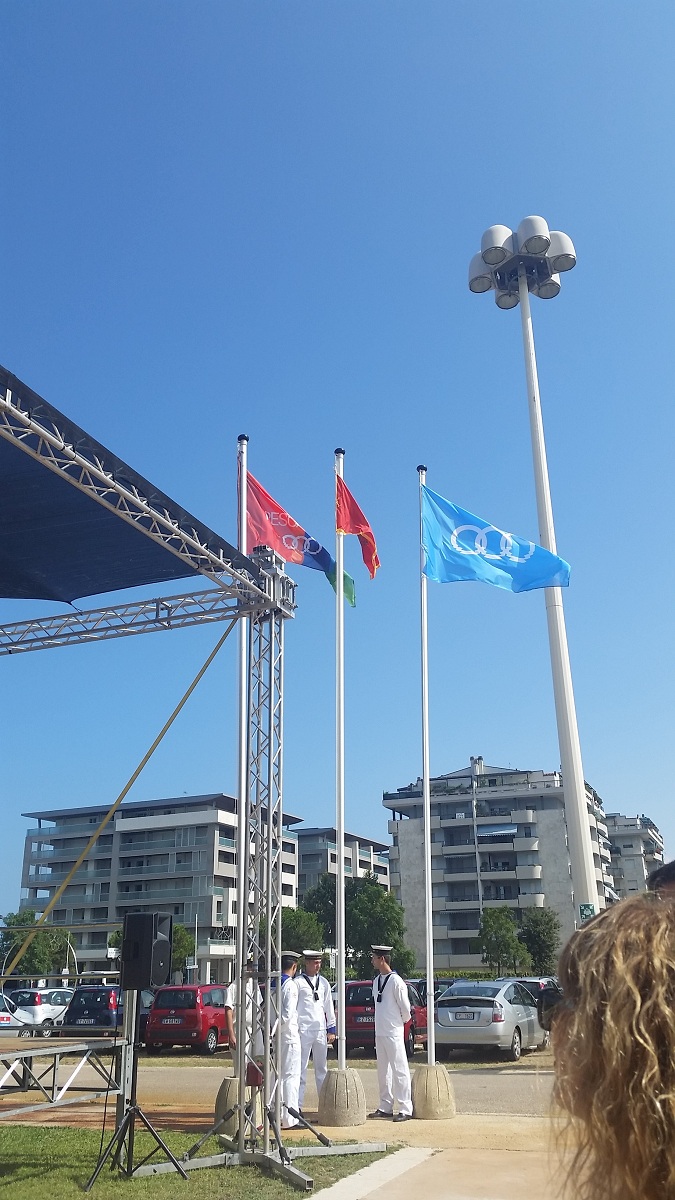 ceremonija podizanja zastave peskara 2015 3